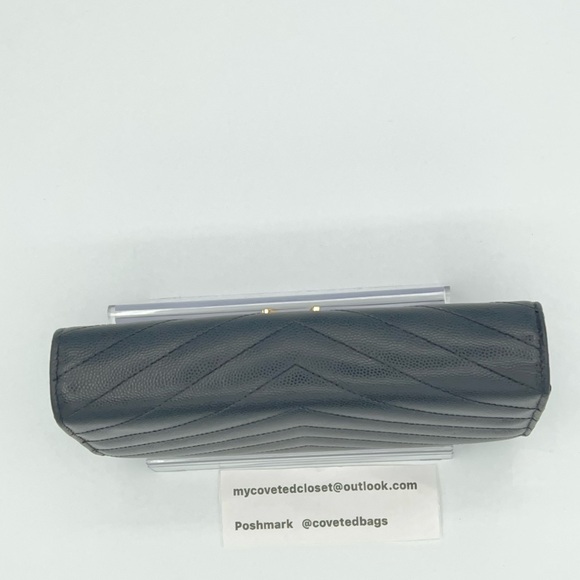 YSL Cassandre Matelassé Large Flap Wallet in Black. - Picture 3 of 10
